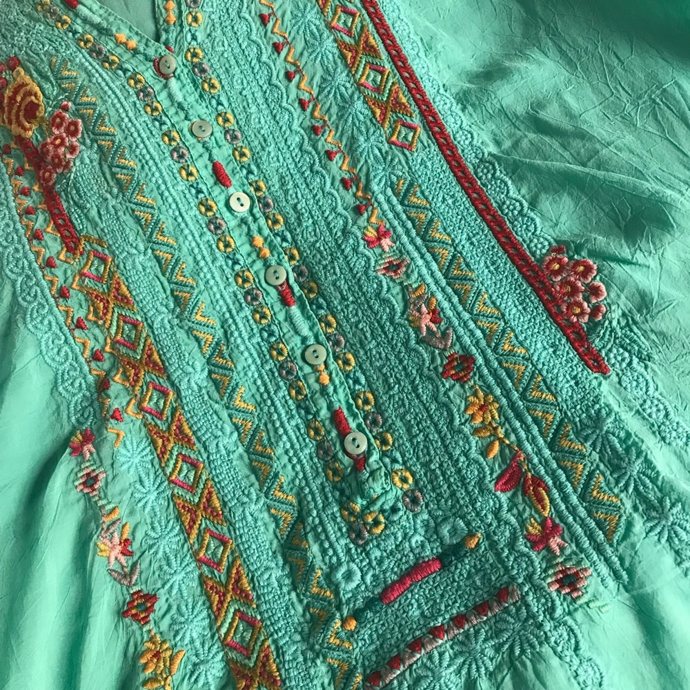 Johnny Was Tunic Top Size-L Green Embroidery Long Sleeve - Picture 4 of 5